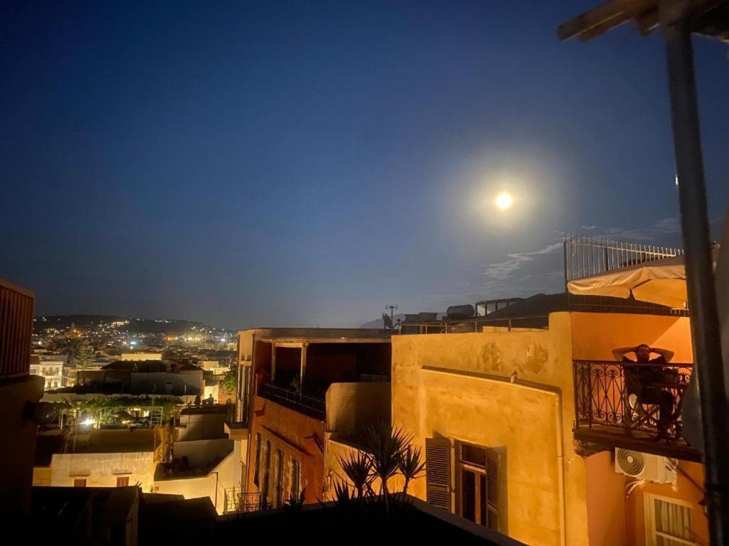 Dioni 2 * Chrissi Akti Chania